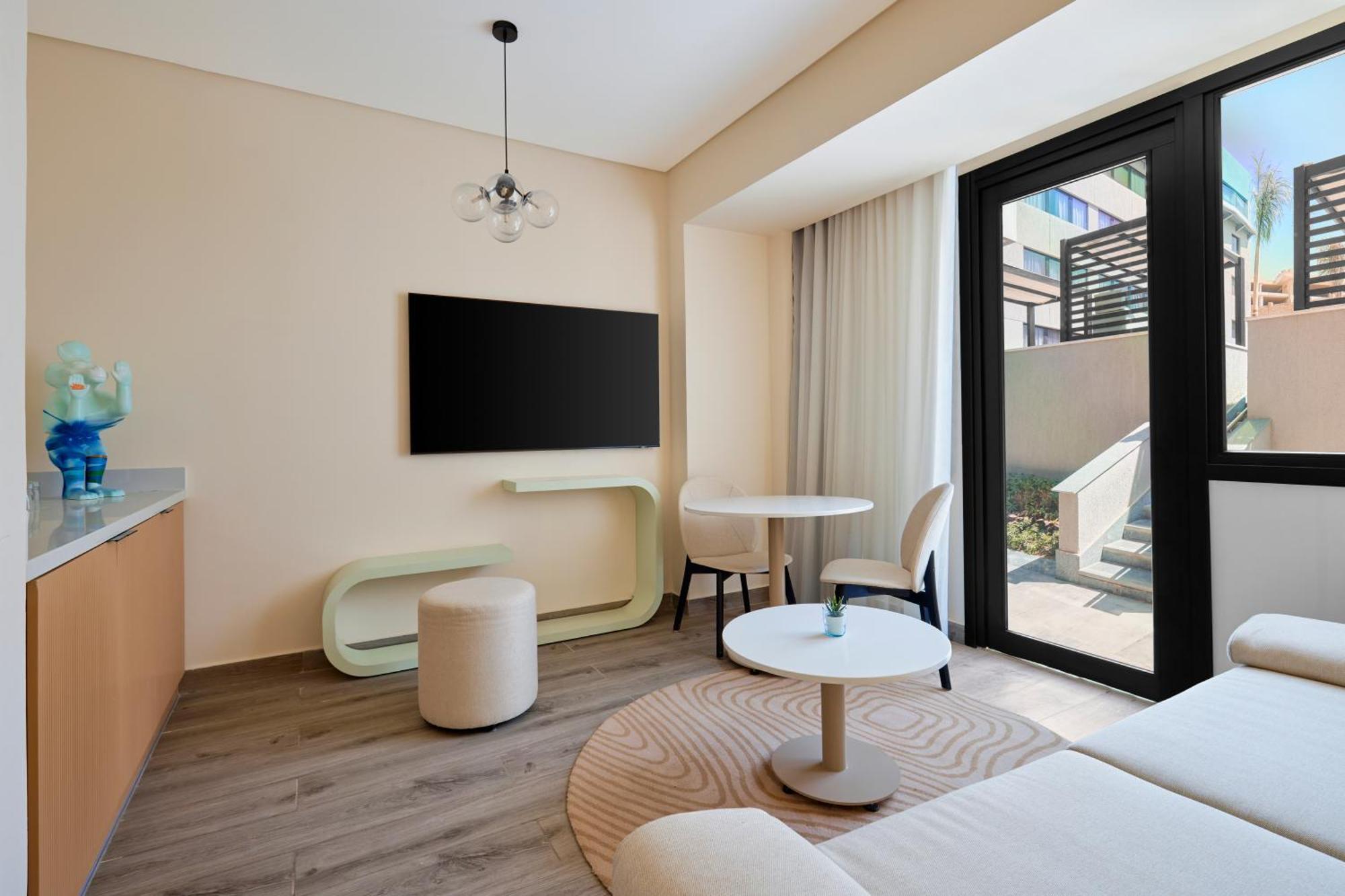 Готель Hyatt Centric Cairo West Abu Rawwash Екстер'єр фото
